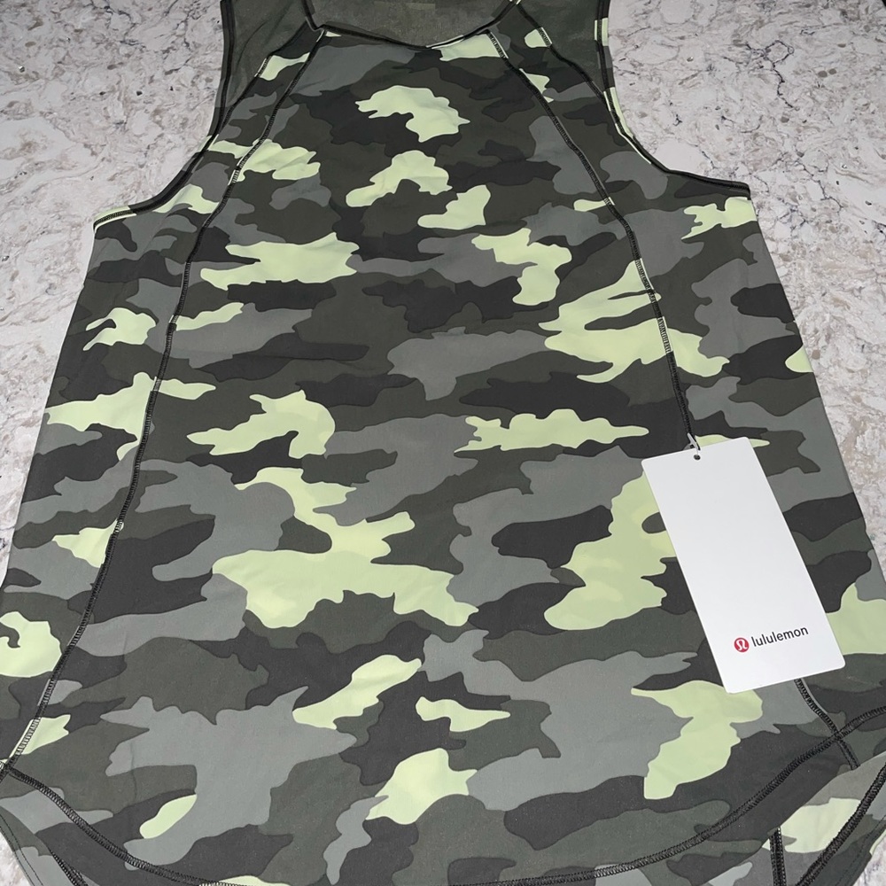 Lululemon Sculpt tank top, size 6 - nwt